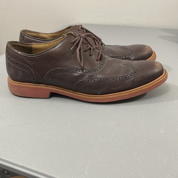 Cole Haan Oxford. Brown. Size 10.5. - Picture 4 of 16